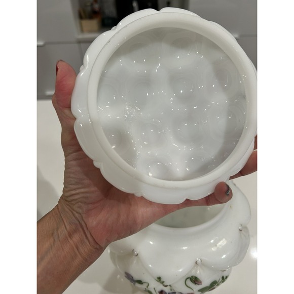 Consolidated Glass Con Cora Milk White Quilted Tufted Biscuit Cookie Jar Violets - Picture 5 of 10